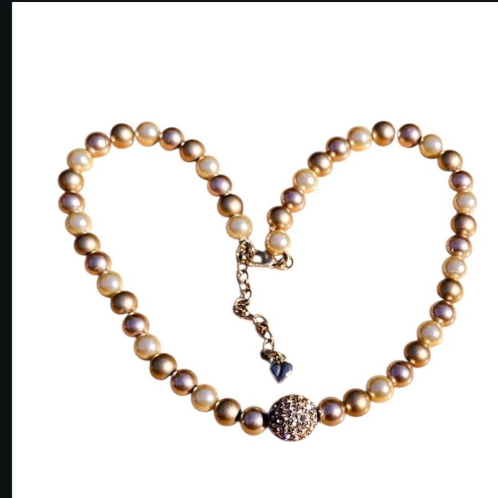 Vintage Carolee Gorgeous Gold and Cream Glass / Faux Pearl Chocker Necklace. - Picture 3 of 4